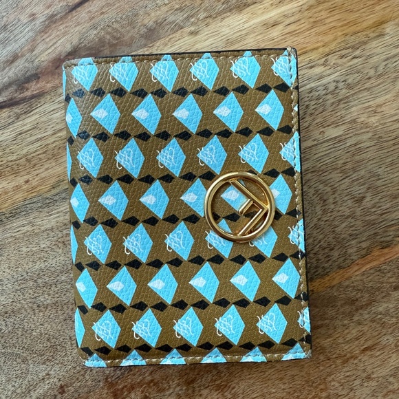 Fendi Calf Leather F Logo Small Bifold Wallet - Picture 1 of 16